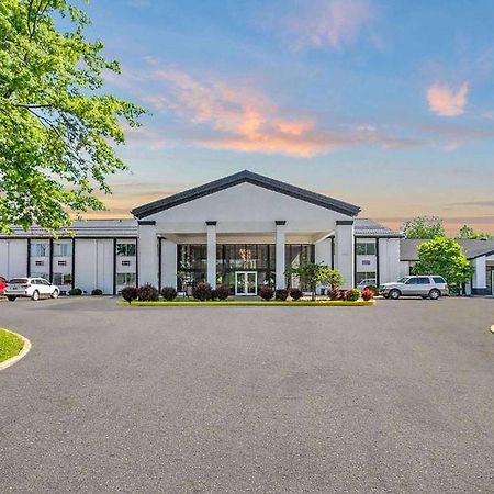 Days Inn By Wyndham Erie Kearsarge Екстер'єр фото