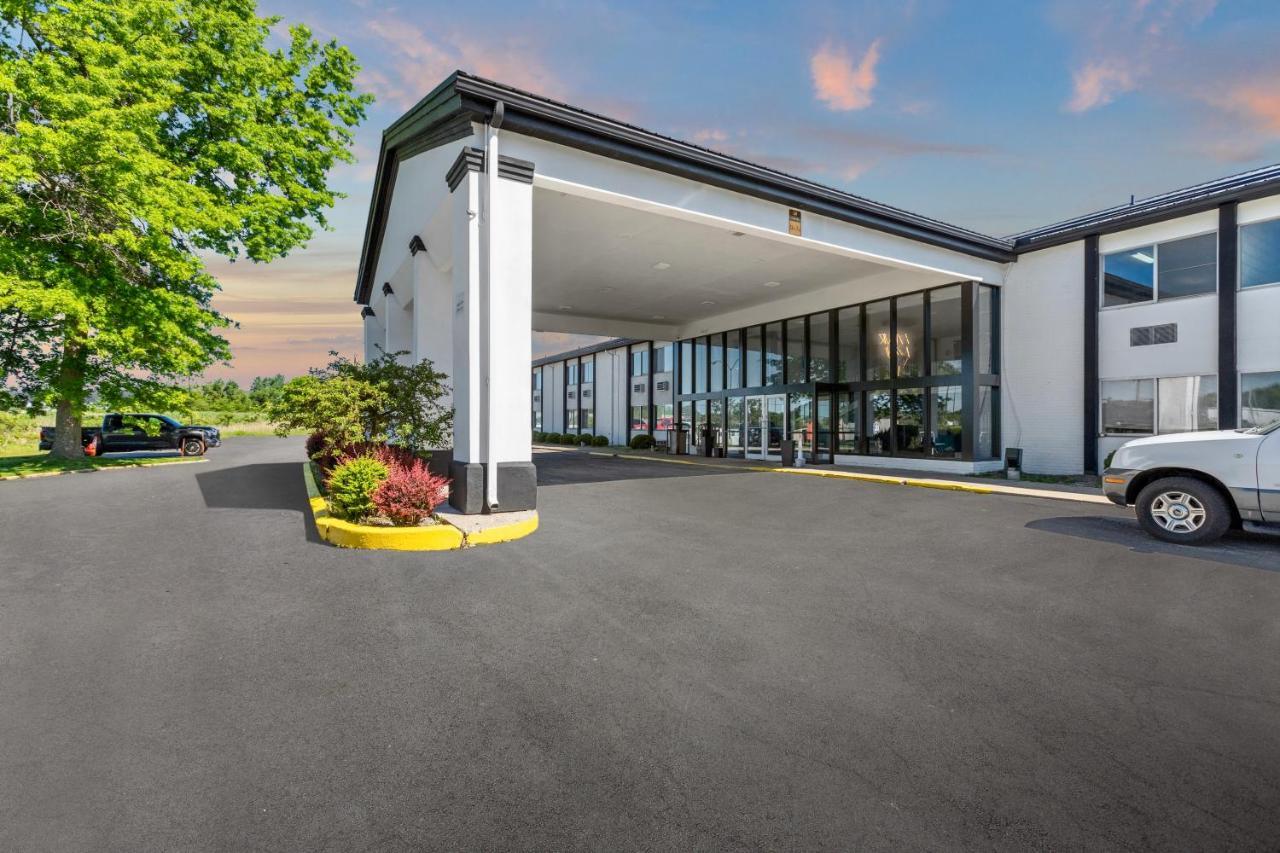 Days Inn By Wyndham Erie Kearsarge Екстер'єр фото